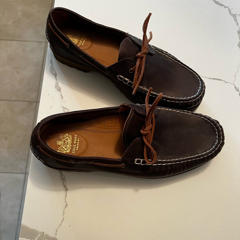 NWOT Cole Haan brown leather top siders